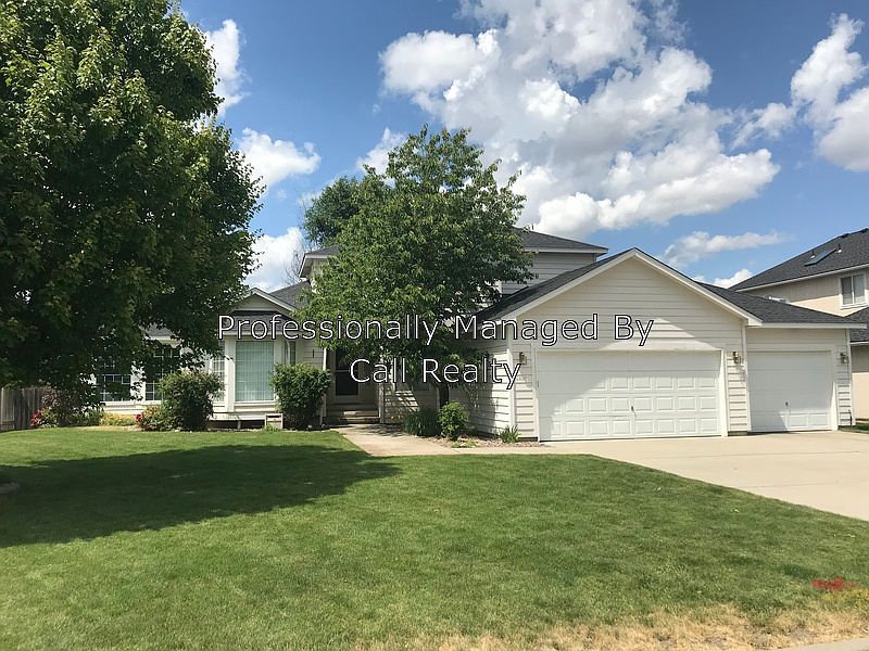 1st image of 1814 S Limerick Dr