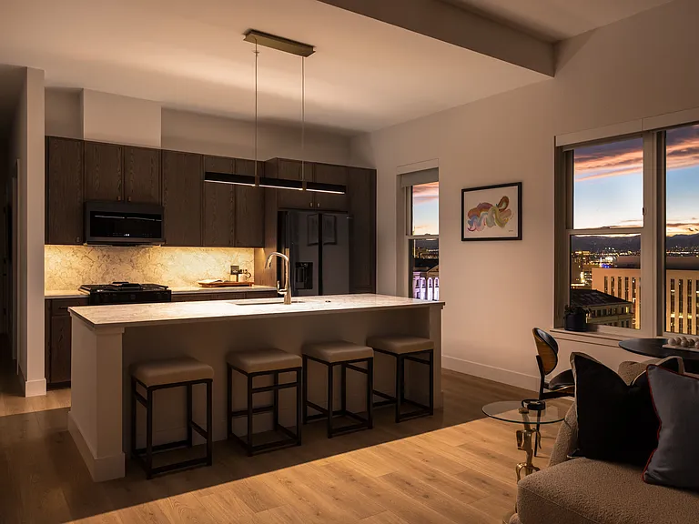 NOVEL Uptown by Crescent Communities — Photo 2