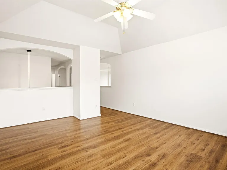 3906 Tigris Ridge Dr — Photo 29