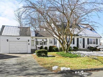 51 Drake Street, Stratford, CT, 06614