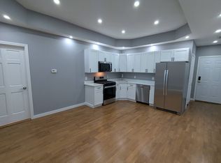 171 Remsen St #2R, Cohoes, NY 12047