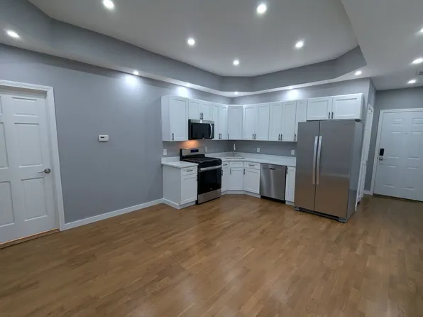 171 Remsen, 171 Remsen St #2R, Cohoes, NY 12047