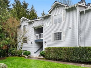 7453 Newcastle Golf Club Rd APT E302, Newcastle, WA 98059