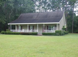 345 Driggers Ln, Waycross, GA 31503