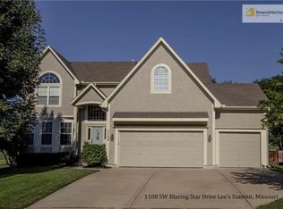 1108 SW Blazing Star Dr, Lees Summit, MO 64081