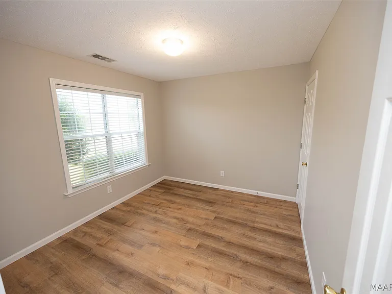 8824 Stoneridge Pl — Photo 9
