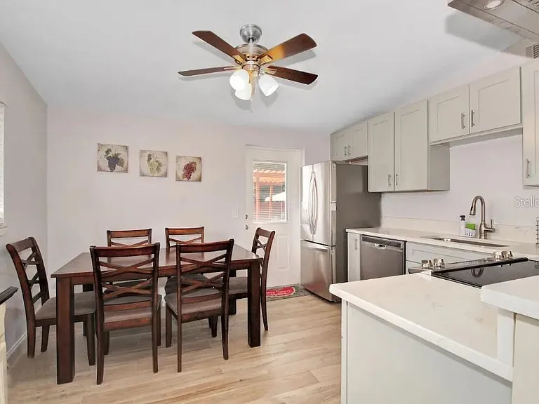 514 Ulelah Ave — Photo 4