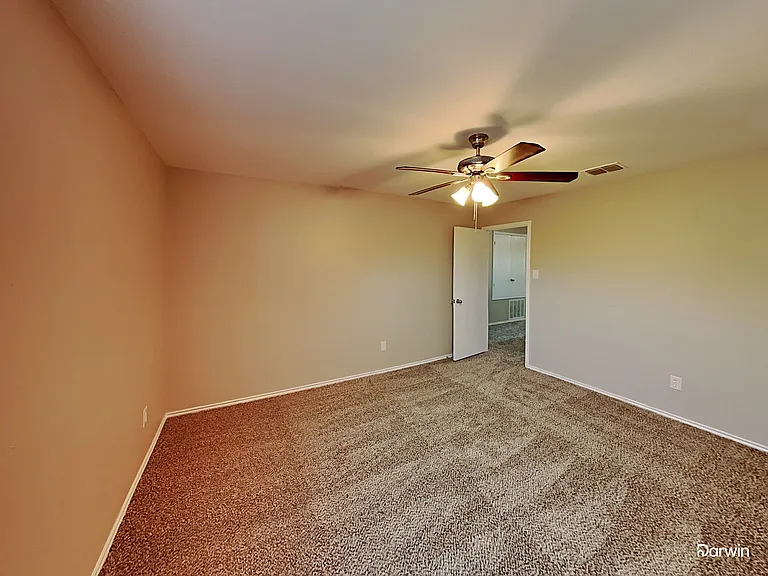 9200 Troy Dr — Photo 9