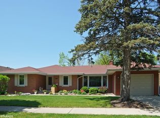 1114 Park Ridge Blvd, Park Ridge, IL 60068