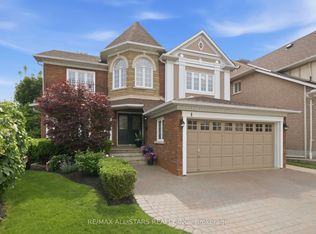 4 Dennis Dr, Ajax, ON L1T 4A9