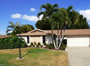 5594 Buring Ct, Fort Myers, FL 33919