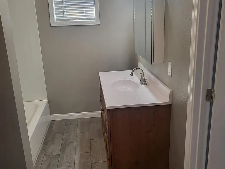 9344 Maple St — Photo 12