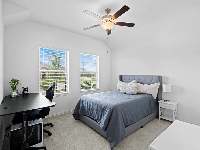 14206 Hawley Village Way — Photo 19