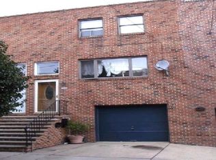 1109 McClellan St, Philadelphia, PA 19148