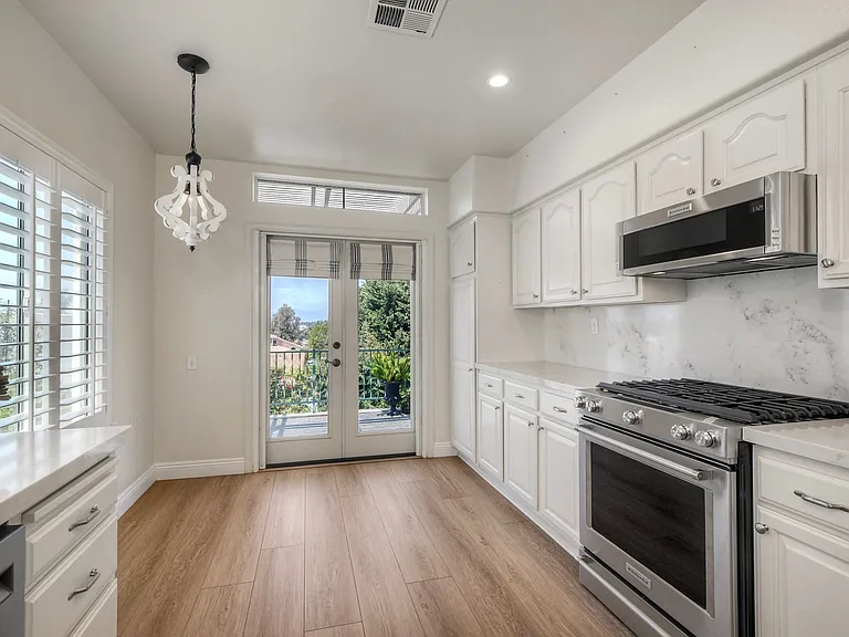 2338 Cartegena Way — Photo 9
