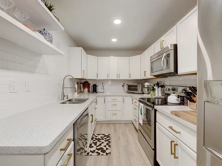 4159 Steck Ave #101 — Photo 14