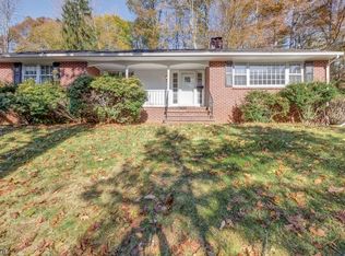 210 Runnymede Rd, West Caldwell, NJ 07006