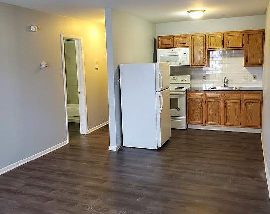 4th image of 105 Herkimer St APT 25
