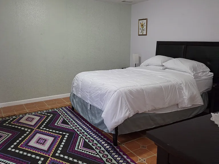 15816 Wayne Ave — Photo 5