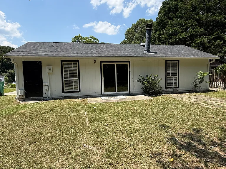 6533 Deermont Ct — Photo 2