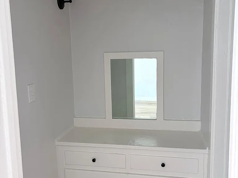 503 Union Dr — Photo 5