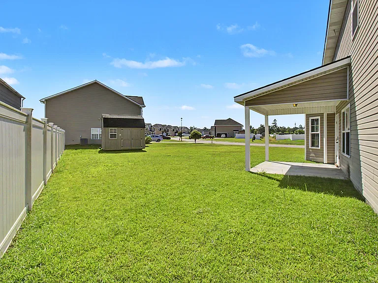 976 Oak Crest Dr — Photo 41