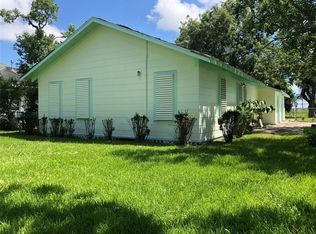 423 N Avenue A, Freeport, TX 77541