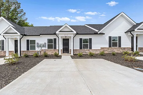2219 Archer Ln Photo 1