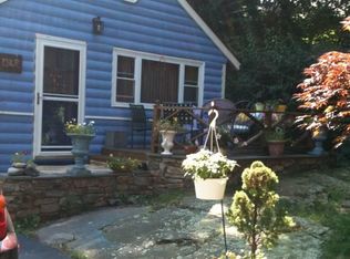 123 Mansfield Grove Rd, East Haven, CT 06512