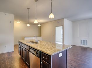 200 Houck Dr #2B-2BA-1201SQFT, Manheim, PA 17545