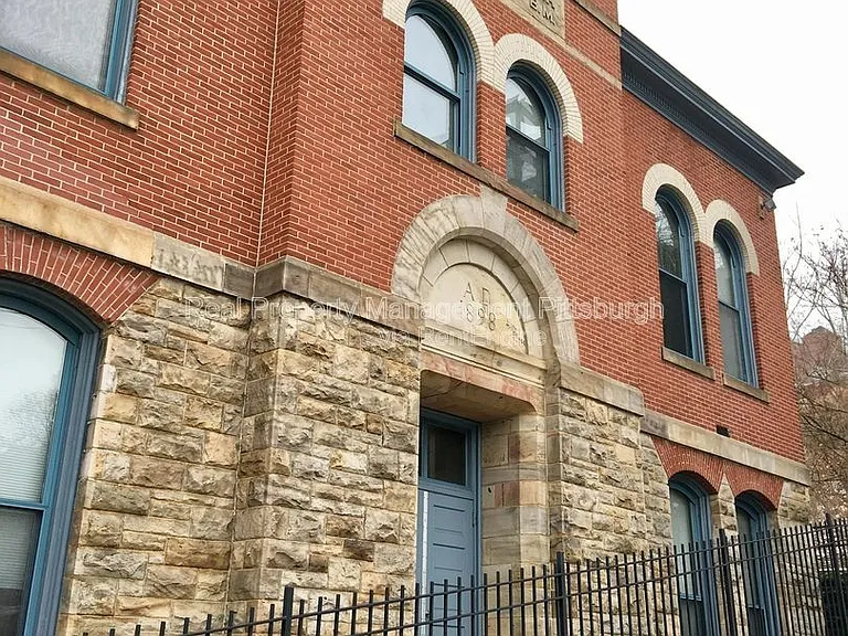 171 S 15th St #202 — Photo 14