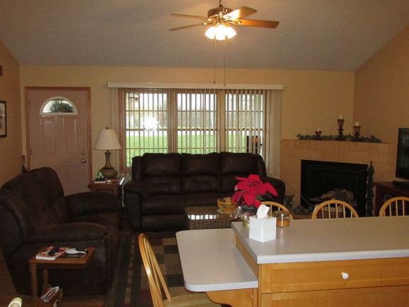5th image of 124 Hollie Dr