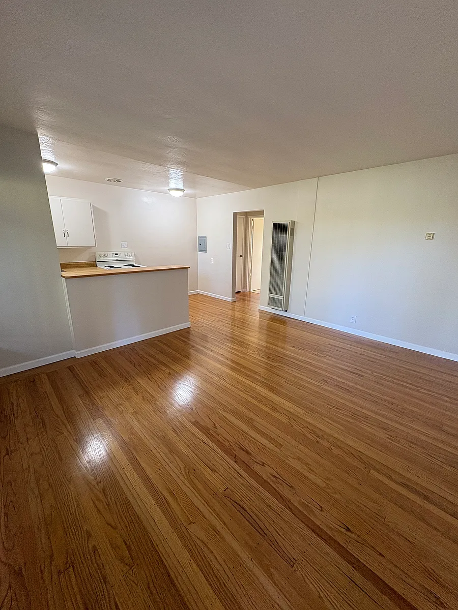 Building Photo - 16 Pacheco St #6