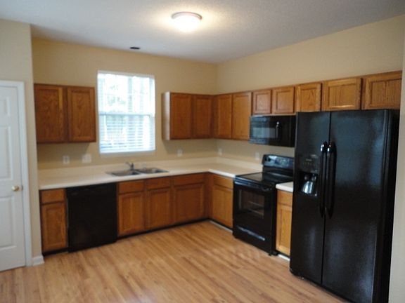 2nd image of 5408 Botany Bay Dr