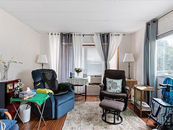 4th image of 5742 Unsworth Rd #88
