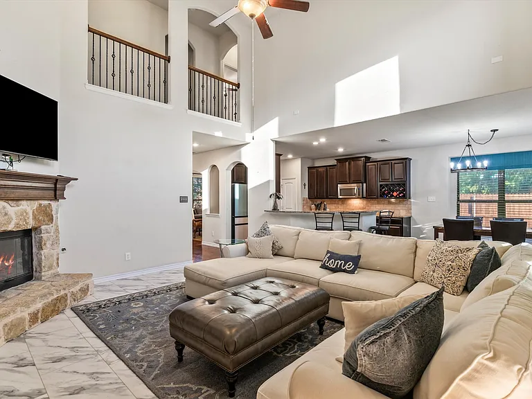5733 Coleto Creek Cir — Photo 7