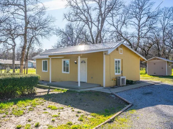 2940 Oak St, Shasta Lake, CA 96019