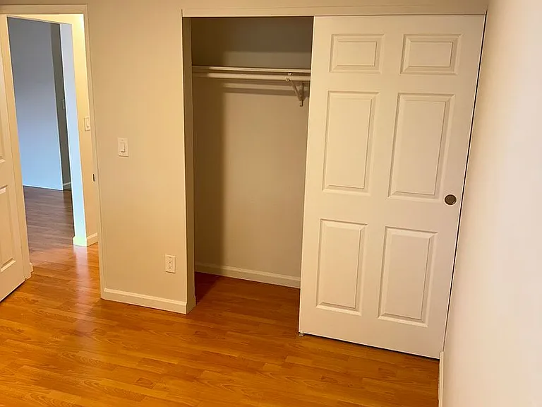 900 Alvarez Ave — Photo 28