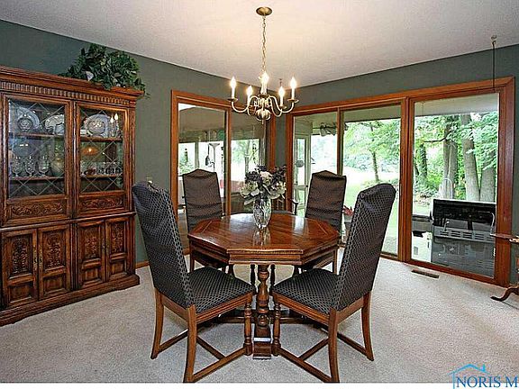 4th image of 2937 Plumbrook Dr