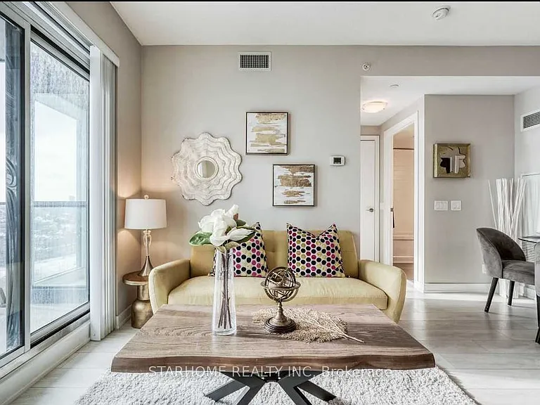 2220 Lake Shore Blvd W #1810 — Photo 2