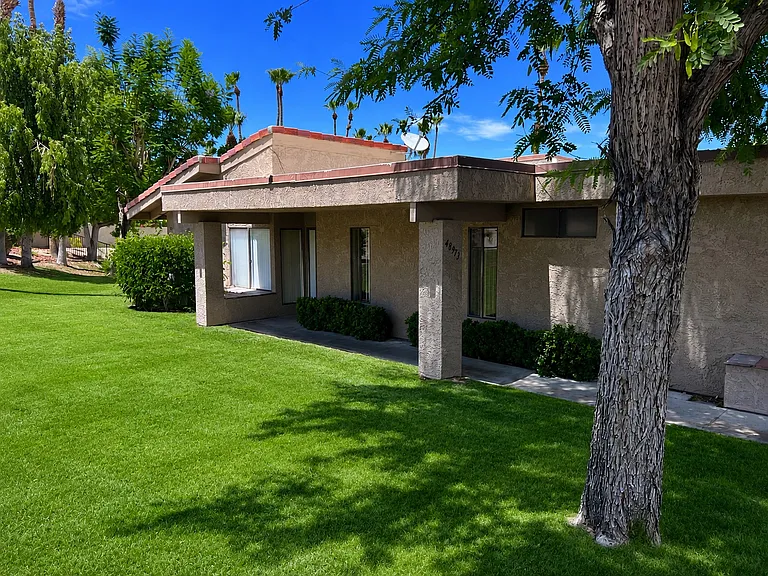 Canyon Crest Ln — Photo 1