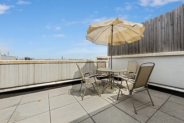 Rented by Compass | media 20