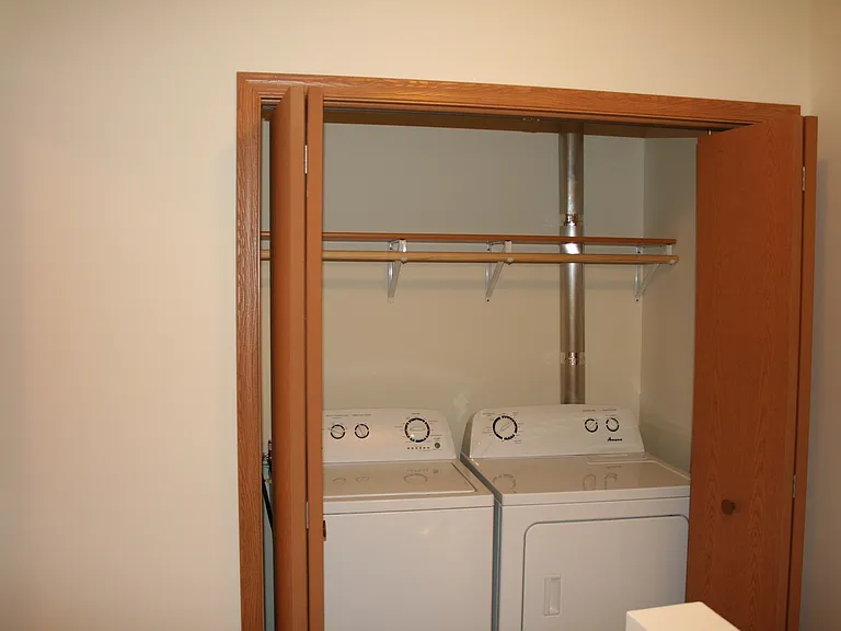 2747 Scenic Dr — Photo 8