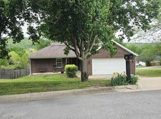 222 Rivendale Dr, West Fork, AR 72774