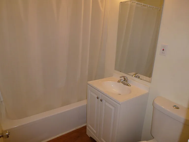 Edmonds 28 — Photo 21