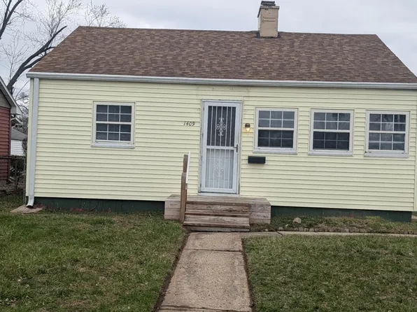 1409 E Dubail Ave, South Bend, IN 46613