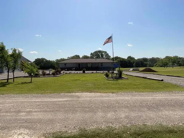 145 Rackley Rd, Sulphur, OK 73086