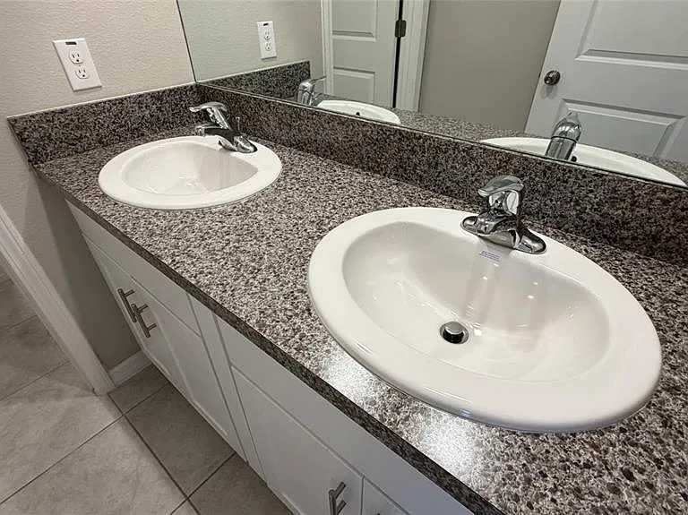 3816 Hanover Dr — Photo 47