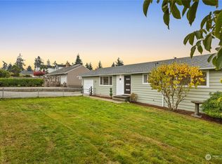 25011 20th Ave S, Des Moines, WA 98198