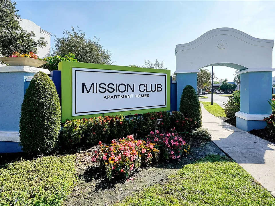 Mission Club Apartments